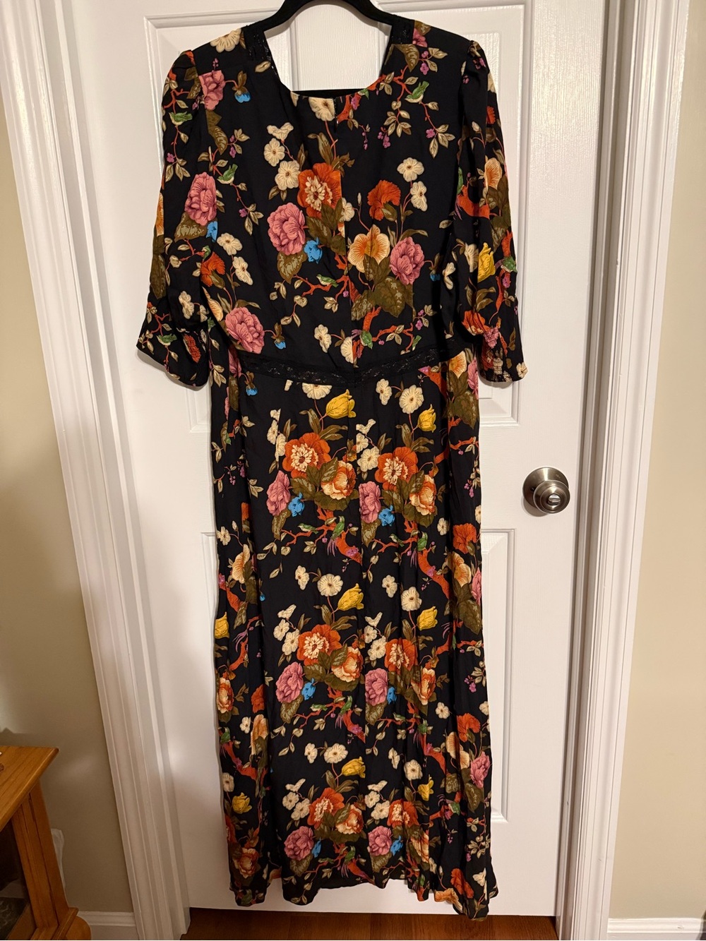 Tuckernuck Baroque Floral Irina Maxi Dress with Lace Trim - Size XXXL - Picture 2 of 8